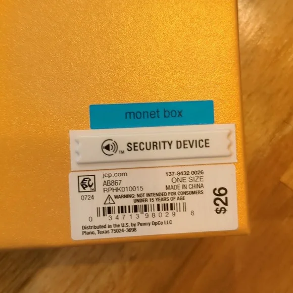 Monet love heart tassel keychain purse charm NWT - Picture 3 of 4